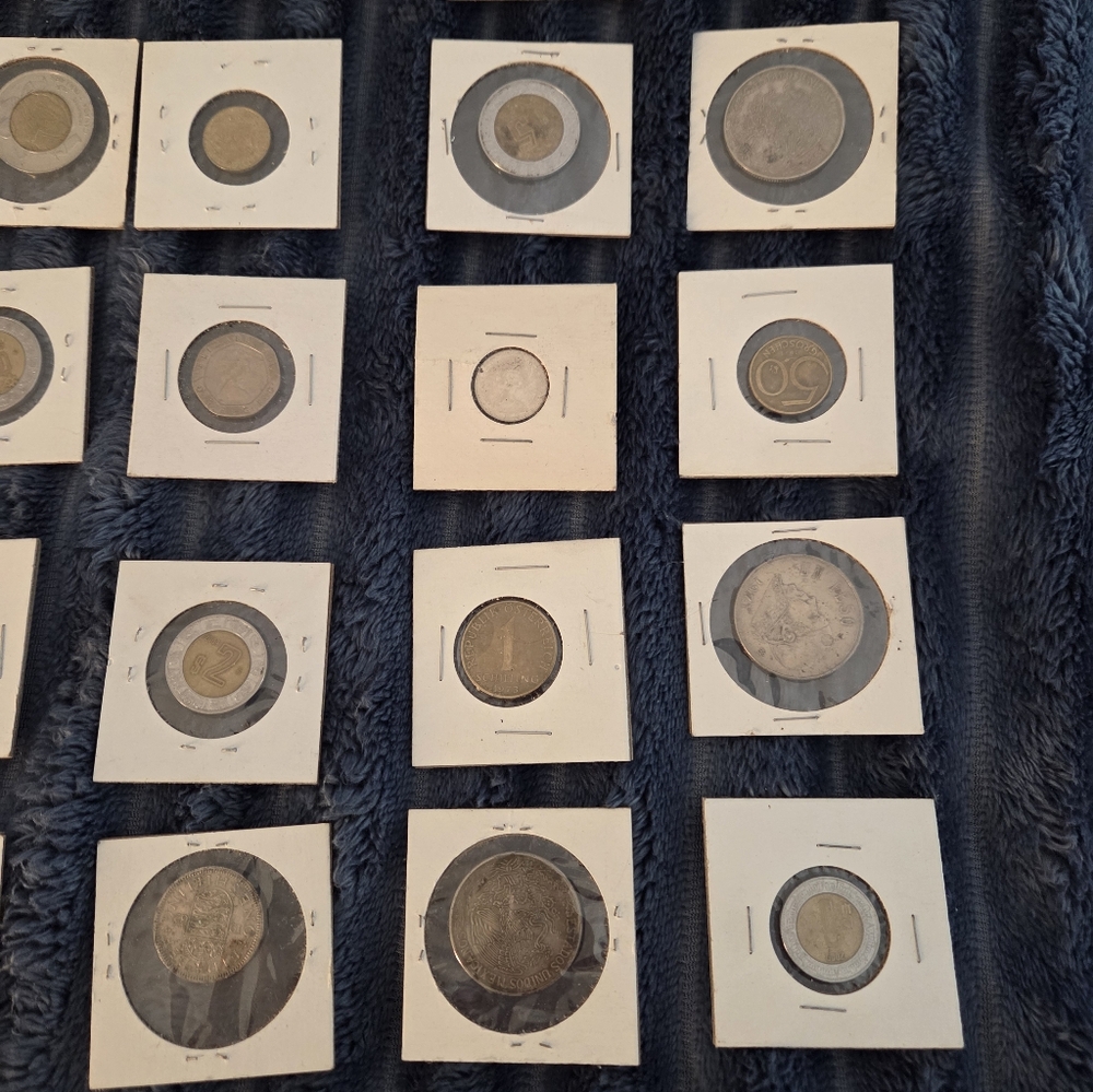 Assorted World Coin Collection Many Errors And Proofs 48 Coins - Picture 3 of 16